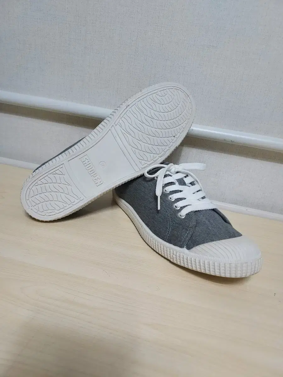 thumbnail-4